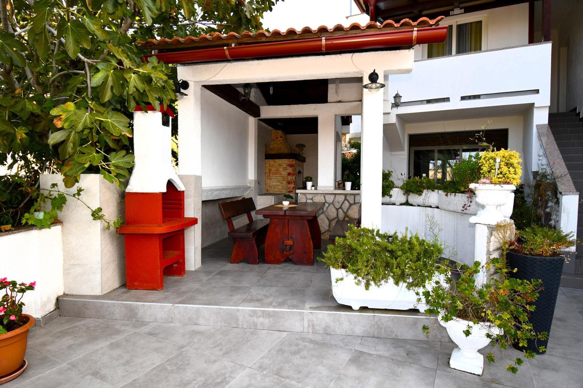 Sandra -Lopar Exterior photo