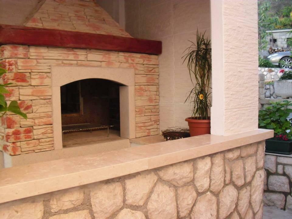 Sandra -Lopar Exterior photo